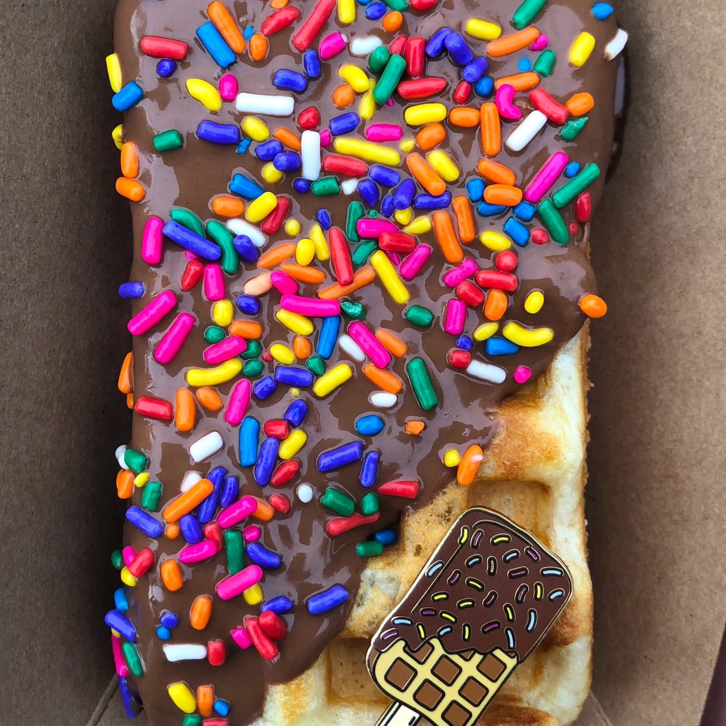 Golden Waffle Pop (Chocolate)